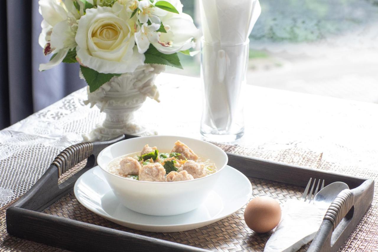The Greenery Central Suite & Hotel Chiang Mai Exterior photo