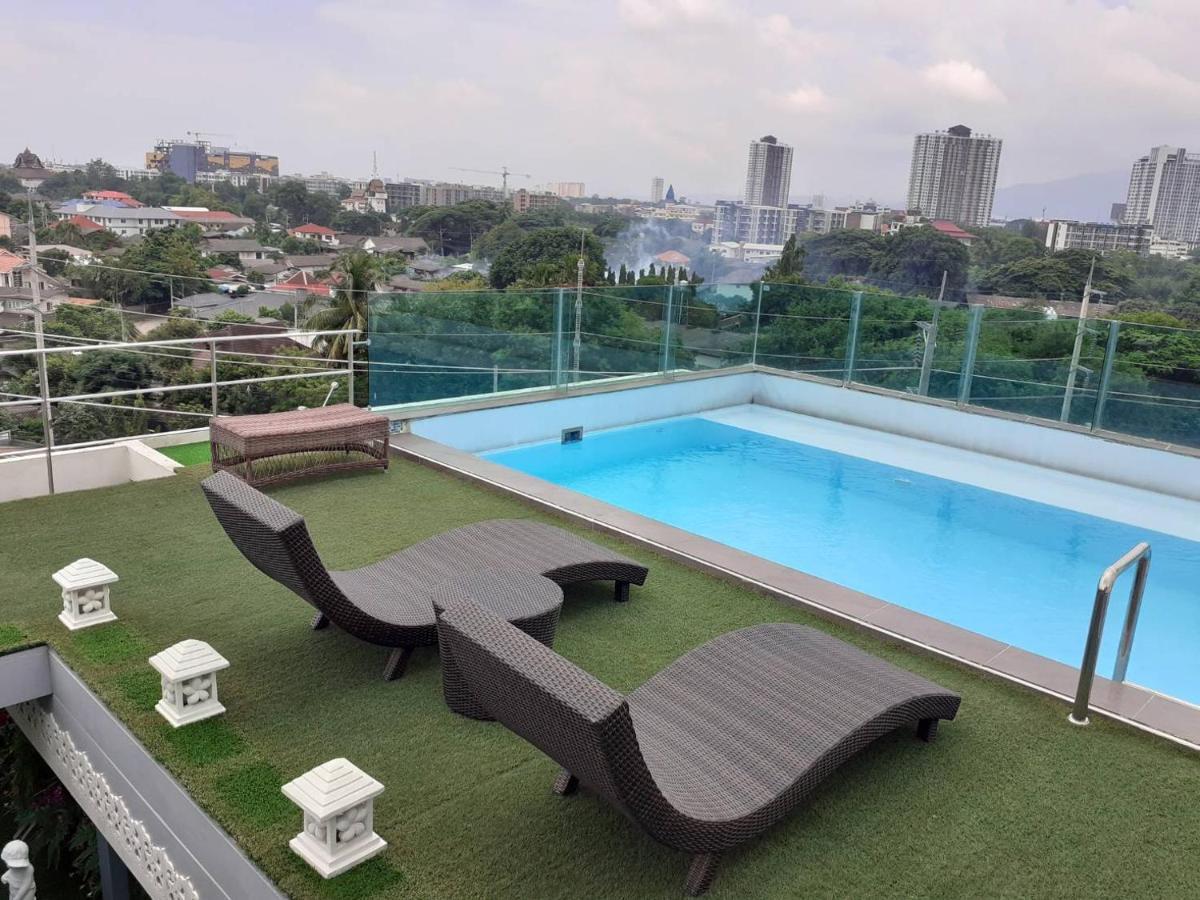 The Greenery Central Suite & Hotel Chiang Mai Exterior photo